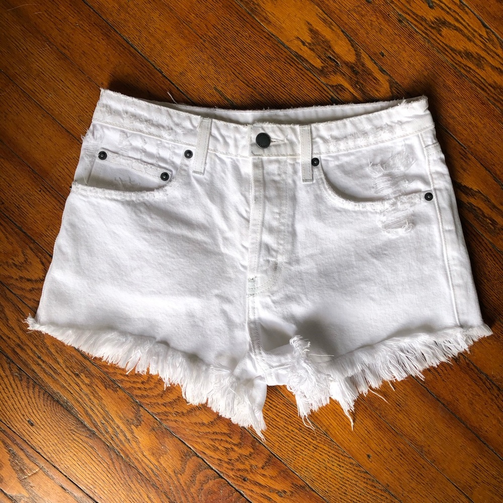 LF CarMar white denim shorts size 27